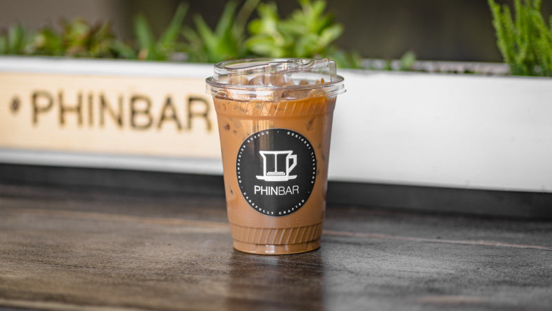 Business Spotlight: Phin Bar