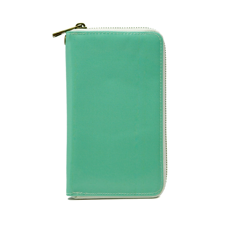 Wander Wallets Minty Fresh Wristlet